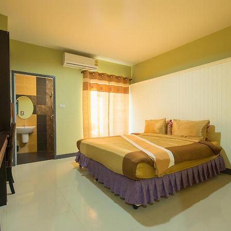 The Corner Hotel (Adults Only) Chiang Rai Extérieur photo