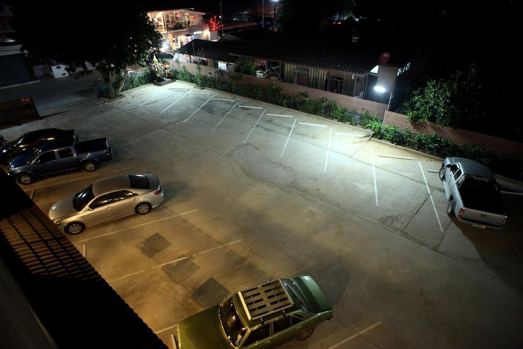 The Corner Hotel (Adults Only) Chiang Rai Extérieur photo