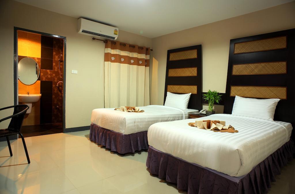 The Corner Hotel (Adults Only) Chiang Rai Extérieur photo