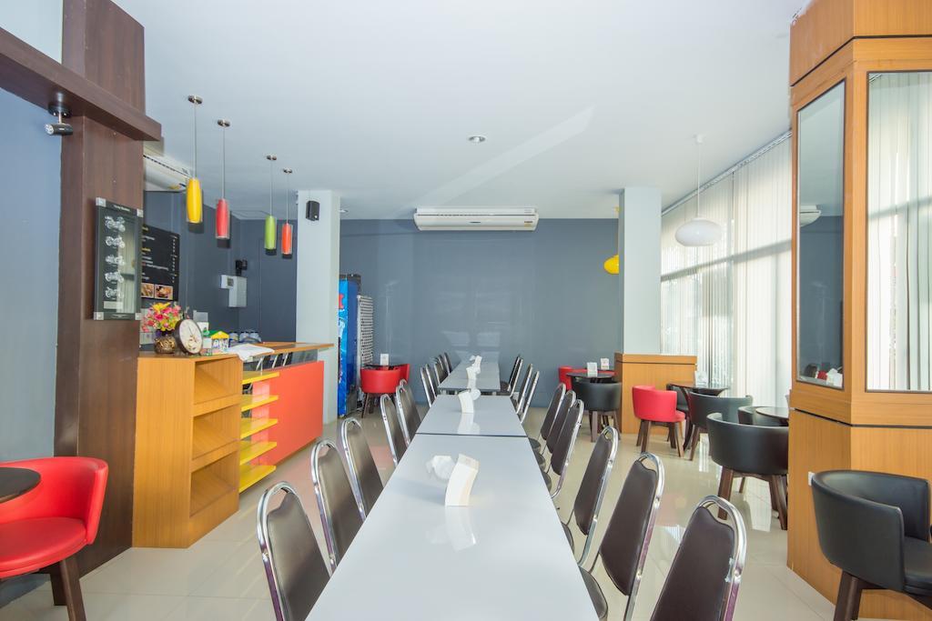 The Corner Hotel (Adults Only) Chiang Rai Extérieur photo