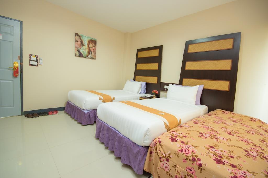 The Corner Hotel (Adults Only) Chiang Rai Extérieur photo
