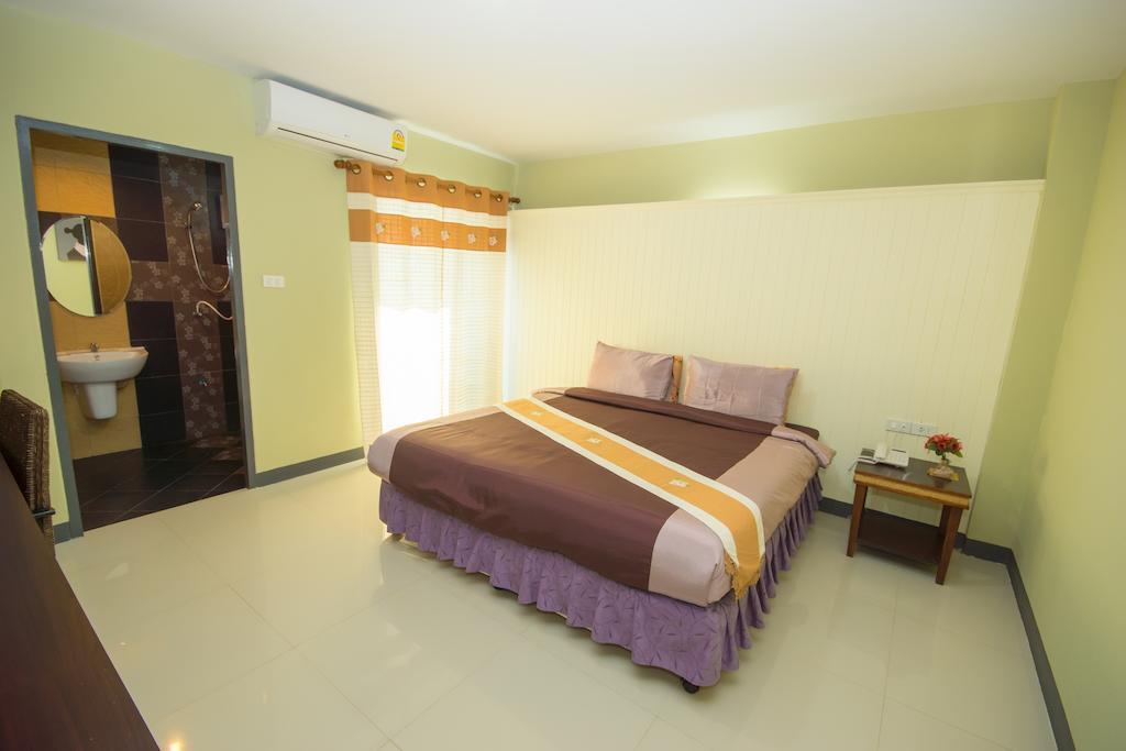 The Corner Hotel (Adults Only) Chiang Rai Extérieur photo