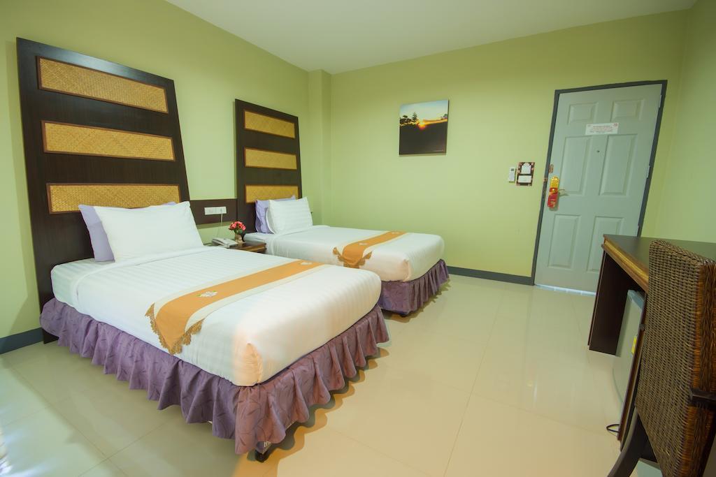 The Corner Hotel (Adults Only) Chiang Rai Extérieur photo